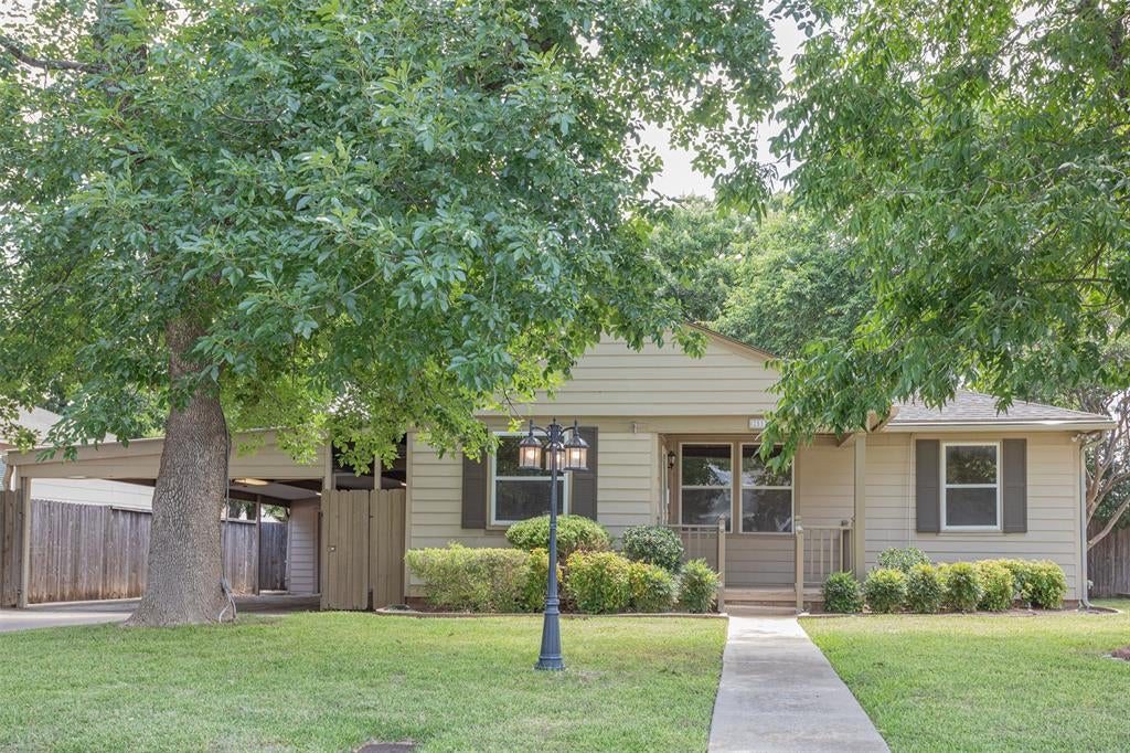 2517 Littlepage St, Fort Worth, TX 76107 photo