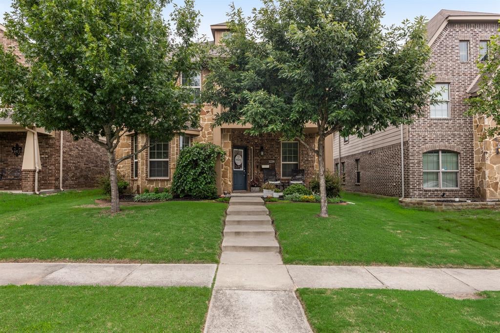 1228 Landing Oak Rd, Royse City, TX 75189