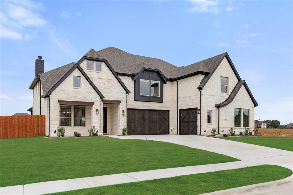 151 Memory Ln, Waxahachie, TX 75165