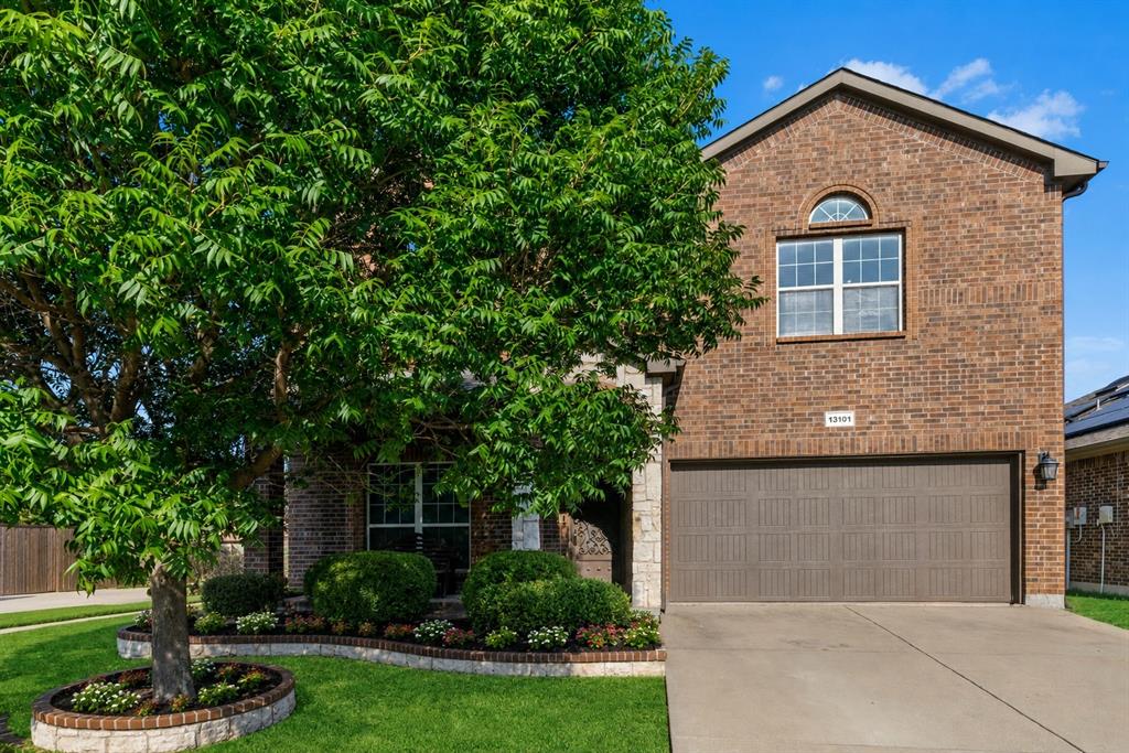 13101 Palancar Dr, Fort Worth, TX 76244