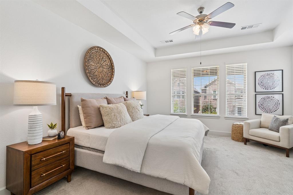 648 Courtyard Ln, Irving, TX 75039 photo