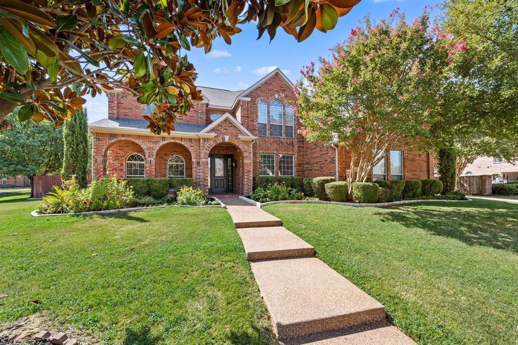 6609 Sapphire Cir, Colleyville, TX 76034