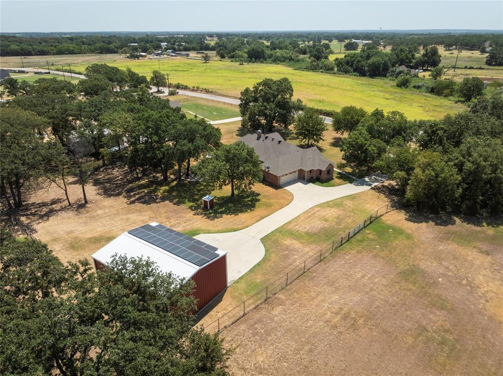 448 County Road 3690, Boyd, TX 76023 photo