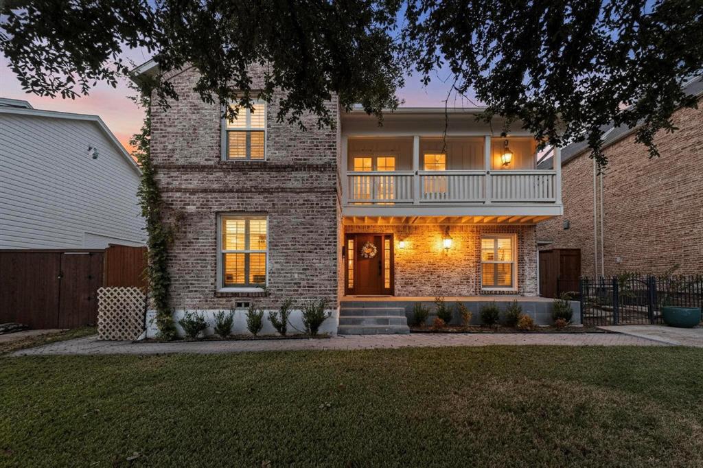 7639 Lovers Ln, Dallas, TX 75225