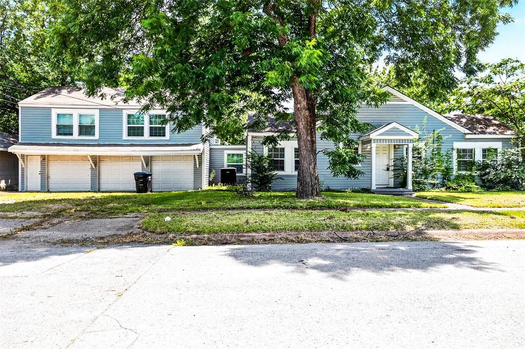 3901 Moulton St, Greenville, TX 75401