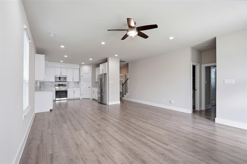 2732 Livingston Ave, Fort Worth, TX 76110 photo