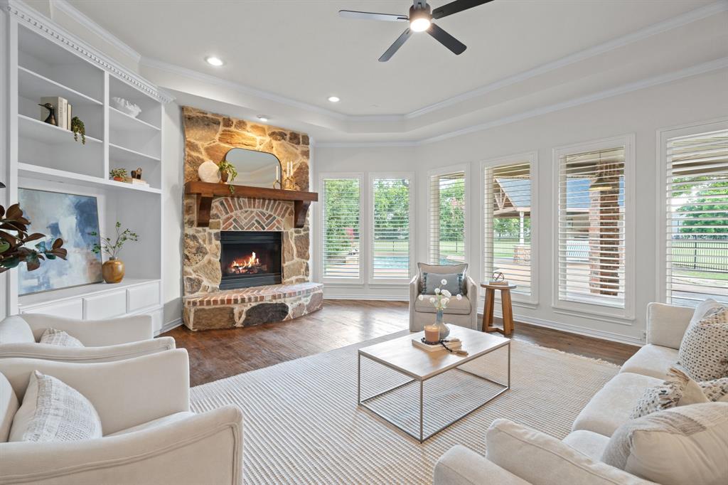 2505 Winthrop Hill Rd, Denton, TX 76226