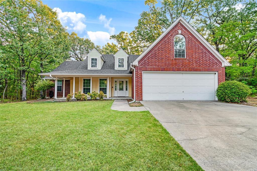 139 Parc Ouest Dr, Paris, TX 75460
