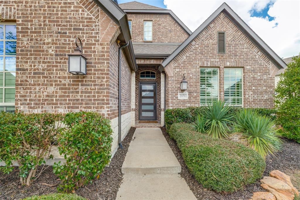 2171 Longmont Ln, Prosper, TX 75078 photo