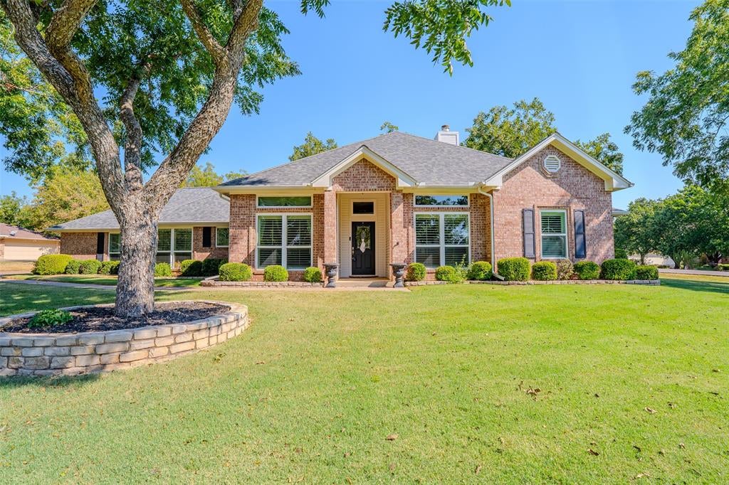 8931 Brierfield Rd, Granbury, TX 76049