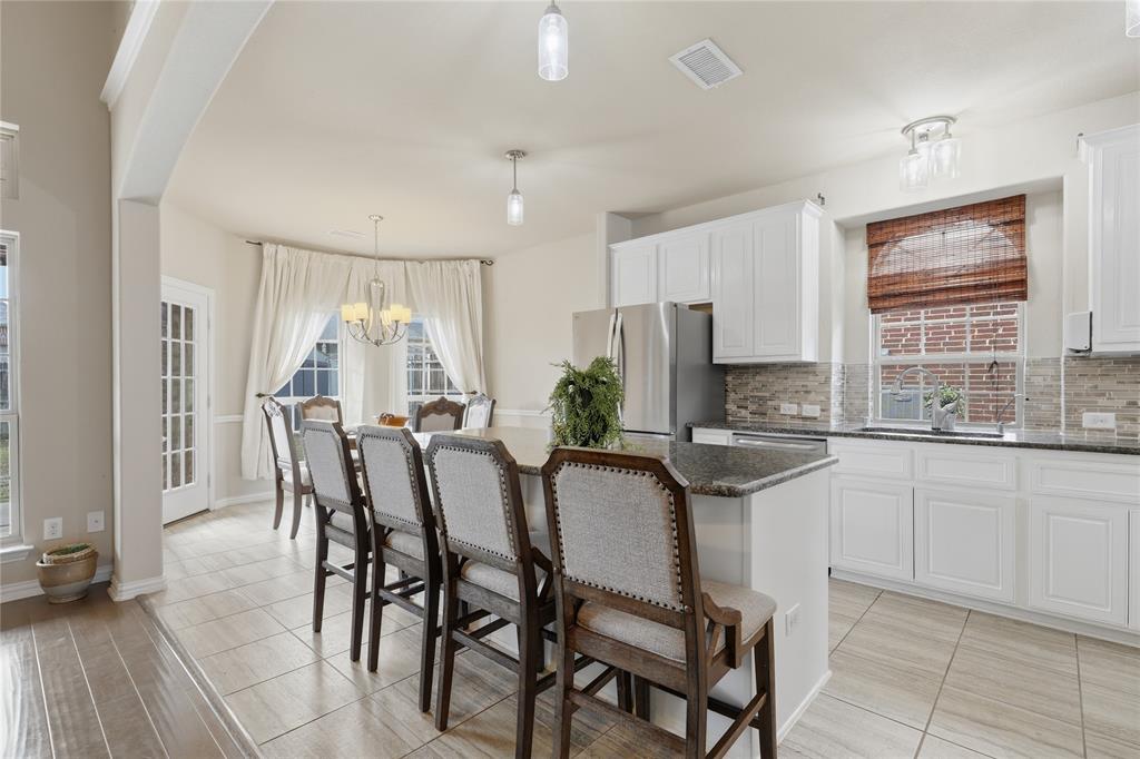1808 River Run Dr, Desoto, TX 75115 photo