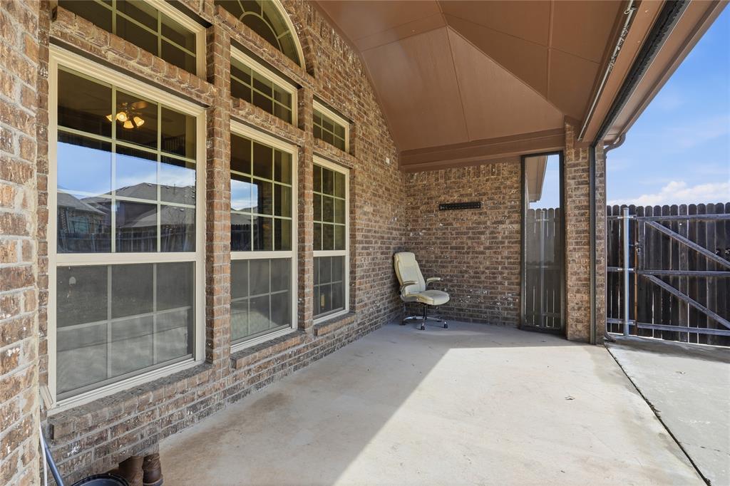 1808 River Run Dr, Desoto, TX 75115 photo