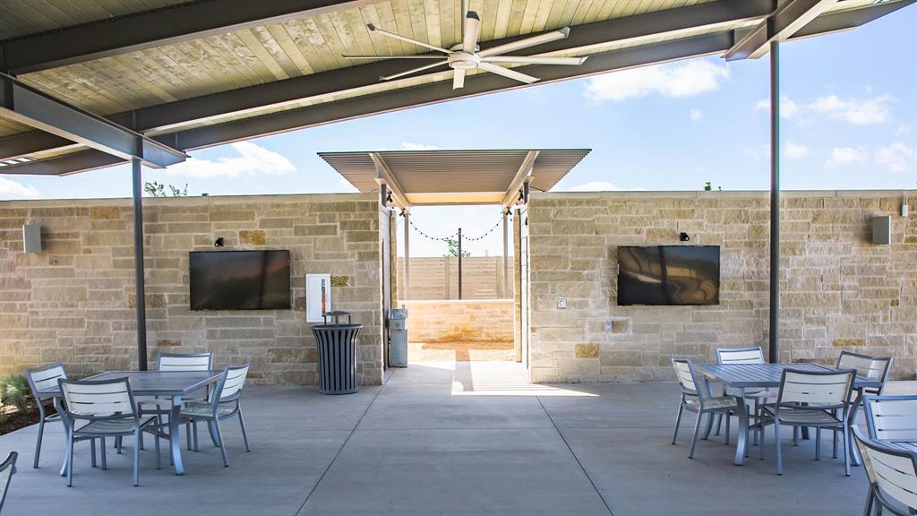 10409 Wyatts Run Rd, Fort Worth, TX 76126 photo