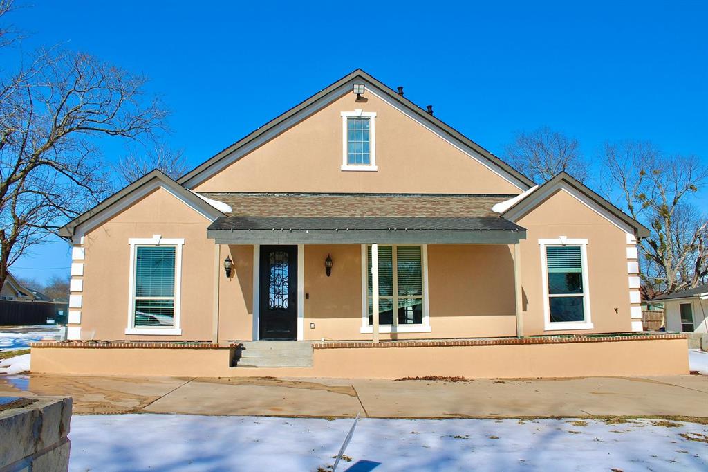 722 Clements Ave, Van Alstyne, TX 75495