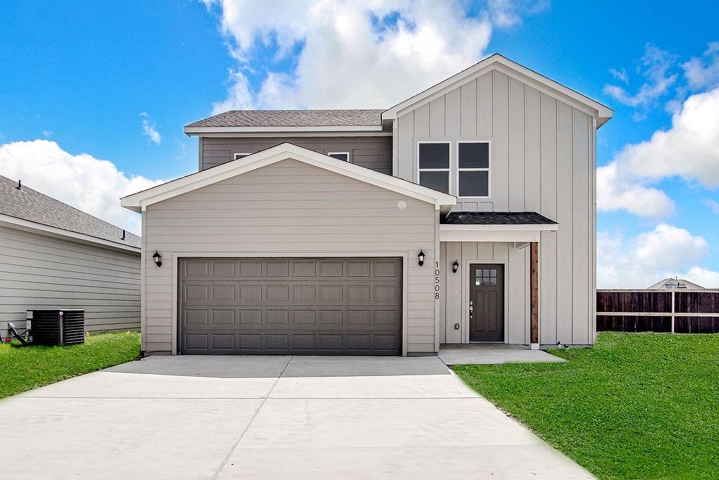 10508 Ruffin Dr, Fort Worth, TX 76131