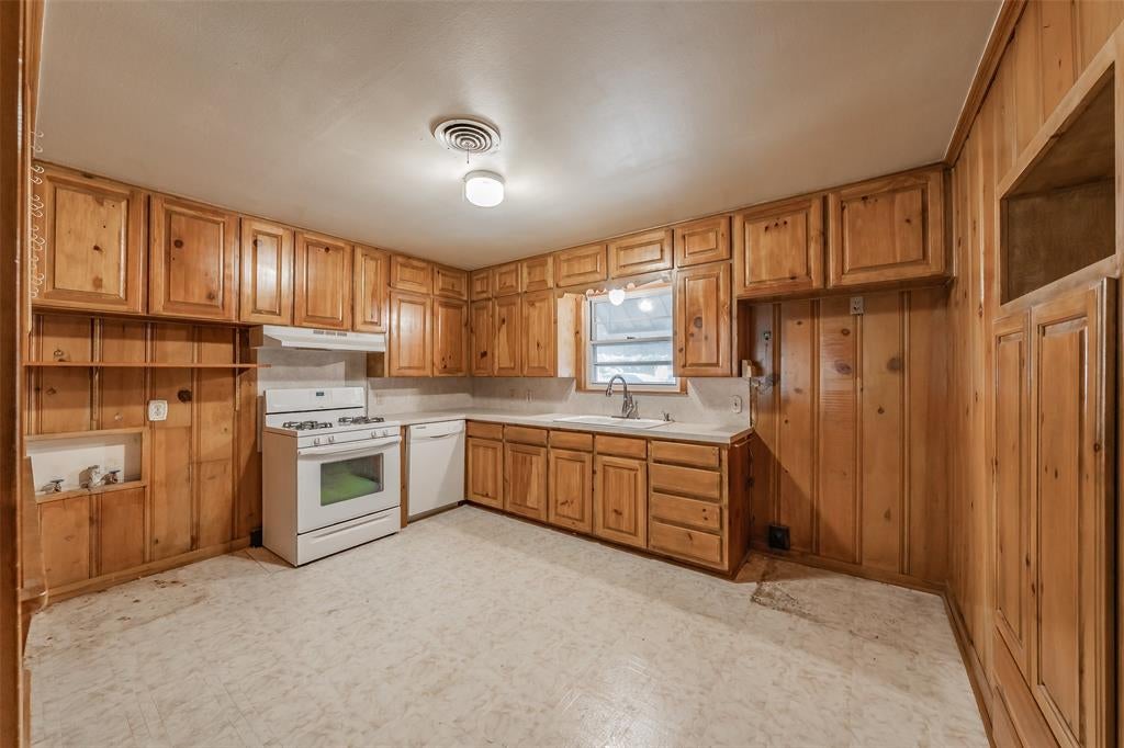 1313 Killian Dr, Arlington, TX 76013 photo