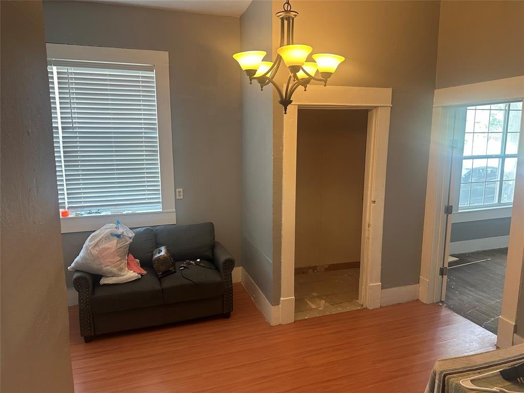 5802 Hudson, Dallas, TX 75206 photo