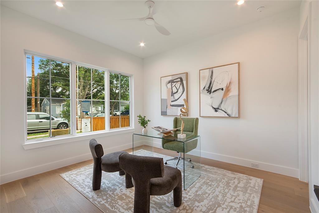 6628 Lockheed Ave, Dallas, TX 75209 photo