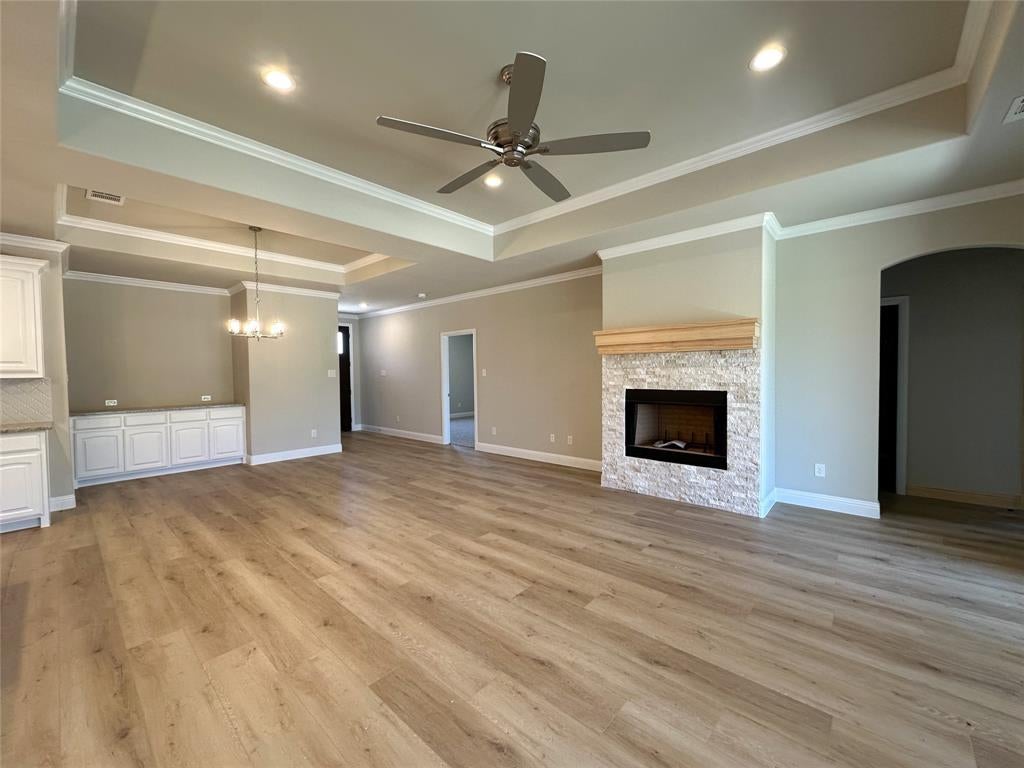 2005 Belle Lagos Ln, Cleburne, TX 76033 photo