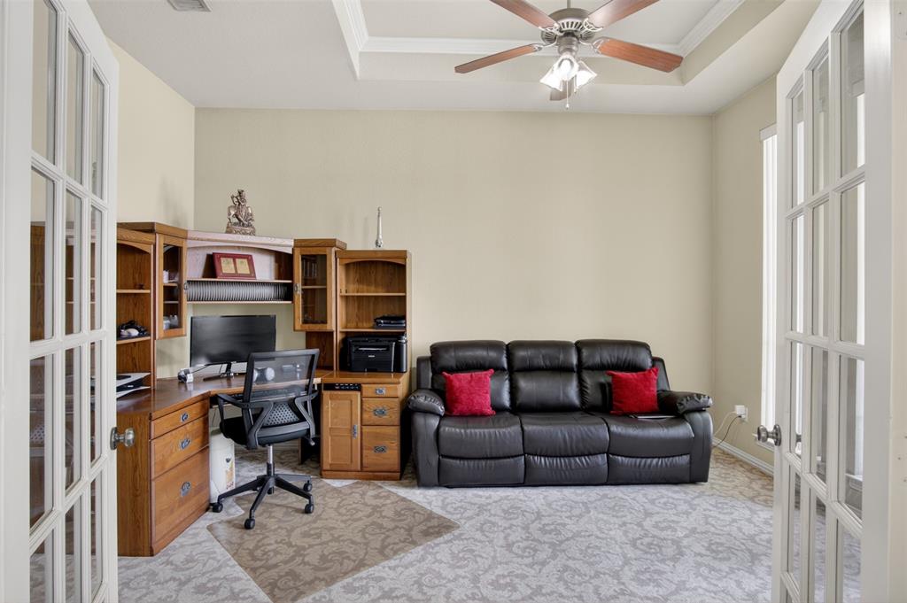2416 Park Run Dr, Arlington, TX 76016 photo