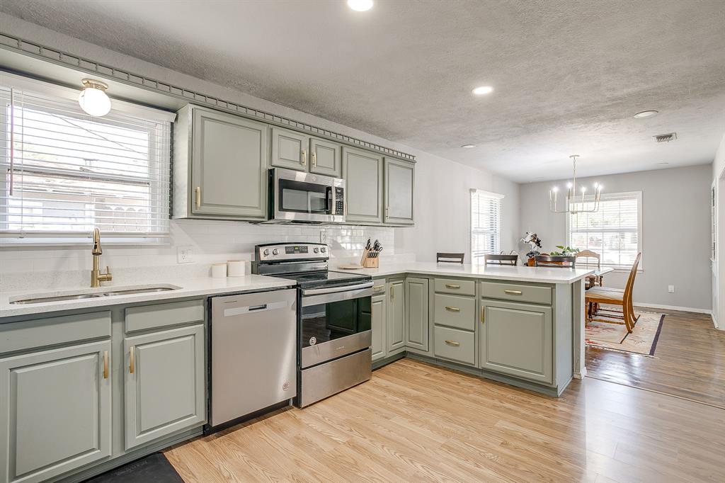 137 Merritt St, Fort Worth, TX 76114 photo
