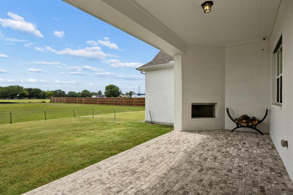 1751 Blackfoot Pkwy, Waxahachie, TX 75165 photo