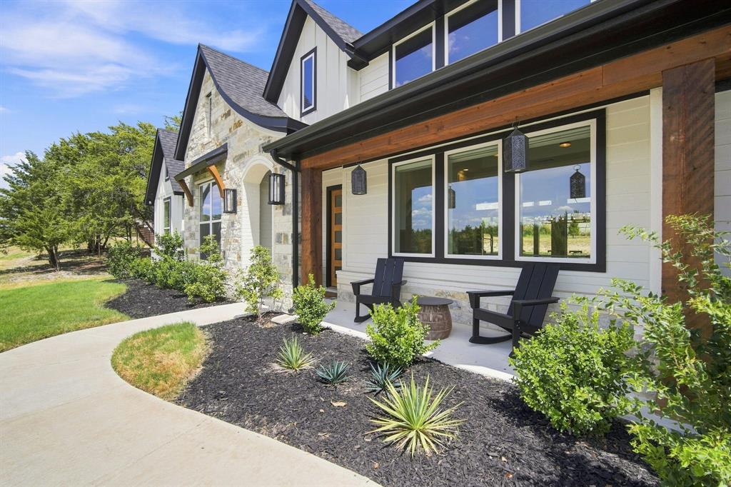 2770 Fireside Dr, Midlothian, TX 76065