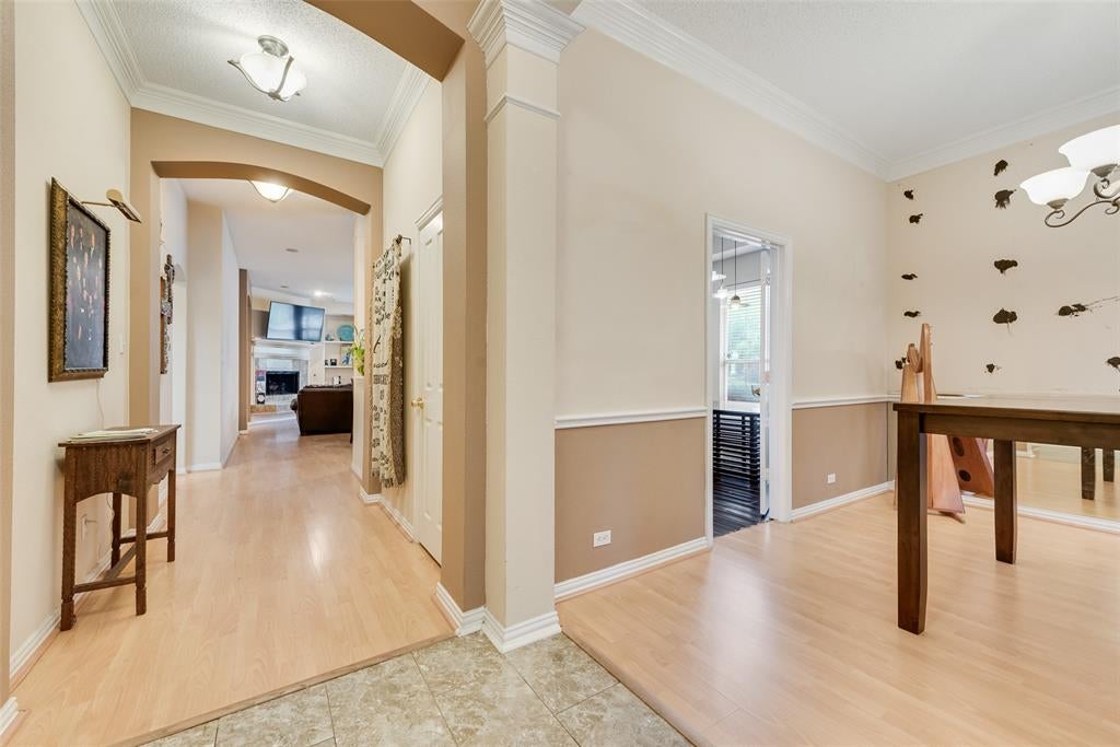 709 Creek Walk Pl, Arlington, TX 76015 photo