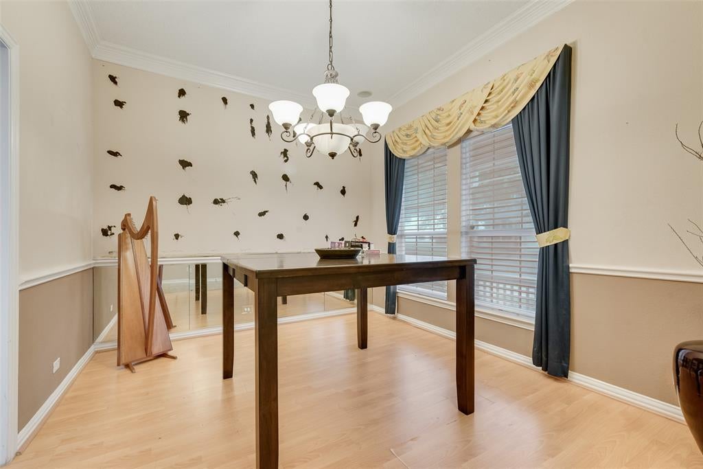 709 Creek Walk Pl, Arlington, TX 76015 photo