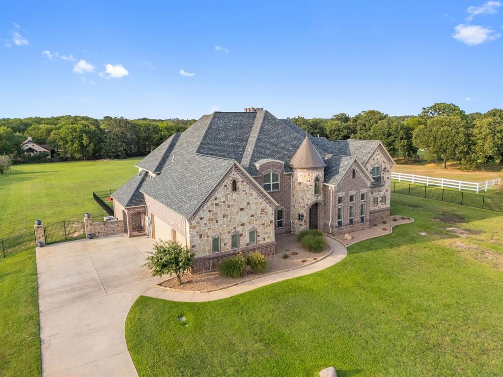 1311 Appaloosa Cir, Bartonville, TX 76226