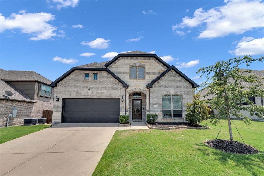 203 Nickolas Dr, Princeton, TX 75407