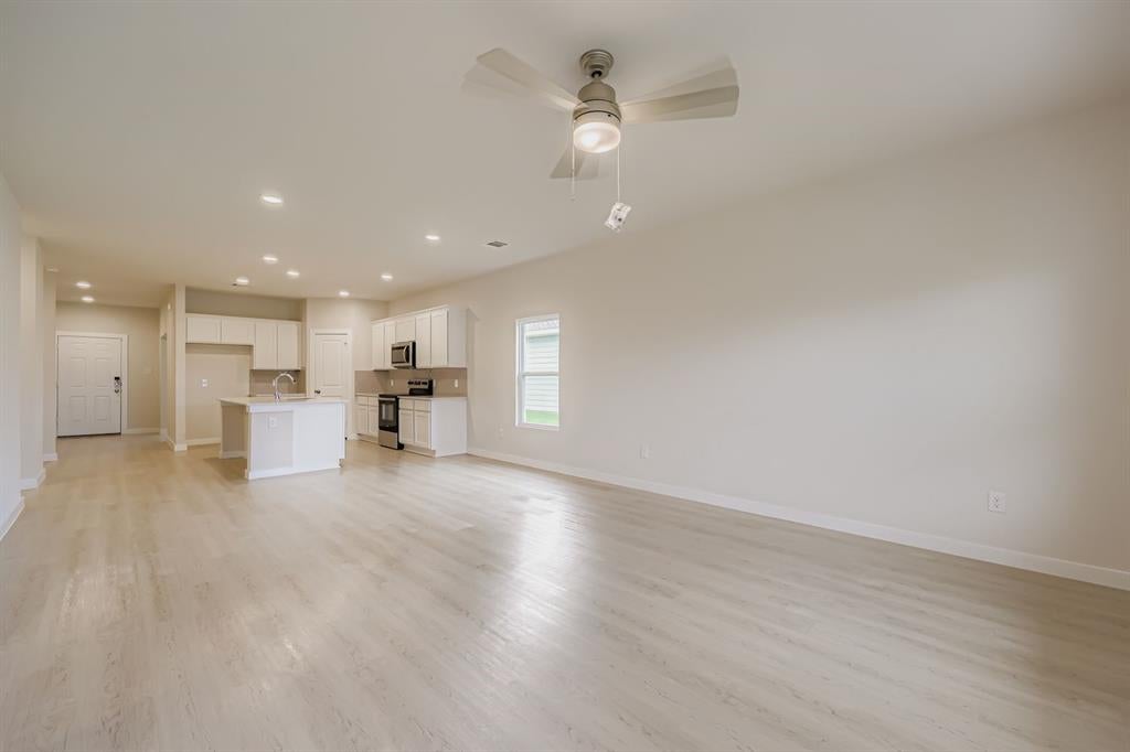1009 Park Oak Ln, Crowley, TX 76036 photo