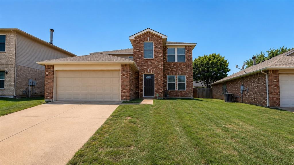 8708 Saddle Ridge Cir, Fort Worth, TX 76123