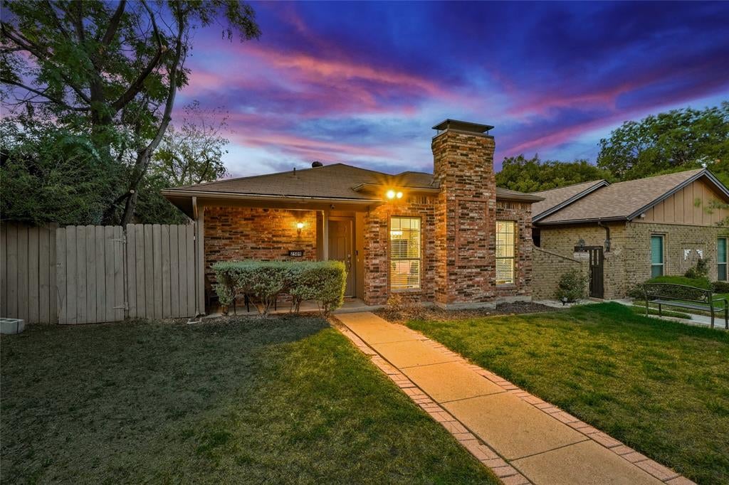 2509 Oakdale Rd, Irving, TX 75060