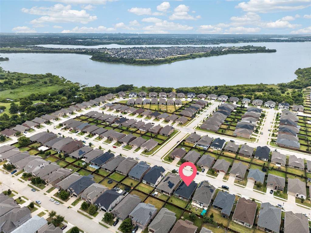 1737 DA Vinci Dr, Little Elm, TX 75068 photo