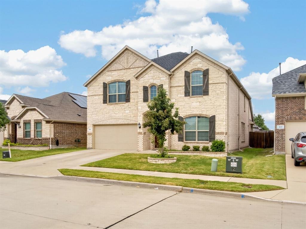 1737 DA Vinci Dr, Little Elm, TX 75068 photo