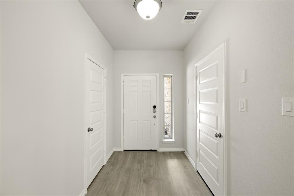 3121 3123 Long Rope Ln, Denton, TX 76205 photo