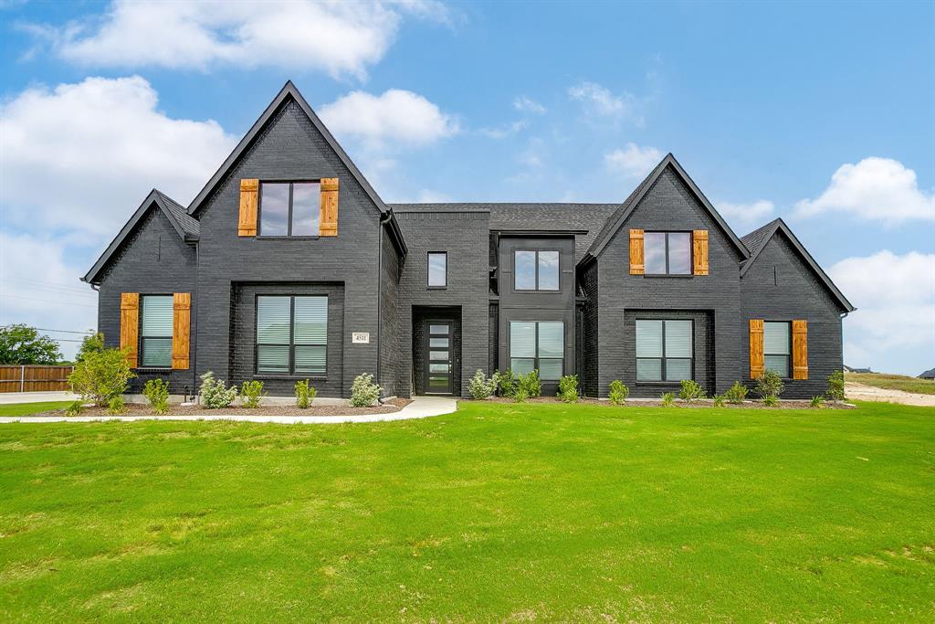 4511 Matador Ranch Ct, Waxahachie, TX 75165