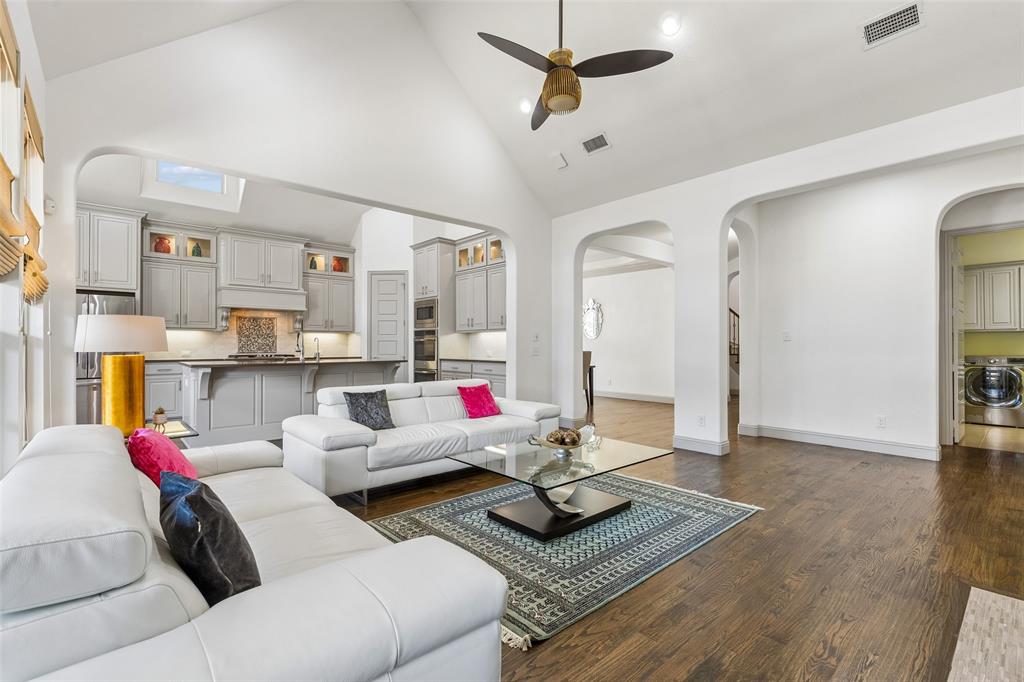 967 Kettledrum Dr, Frisco, TX 75036 photo