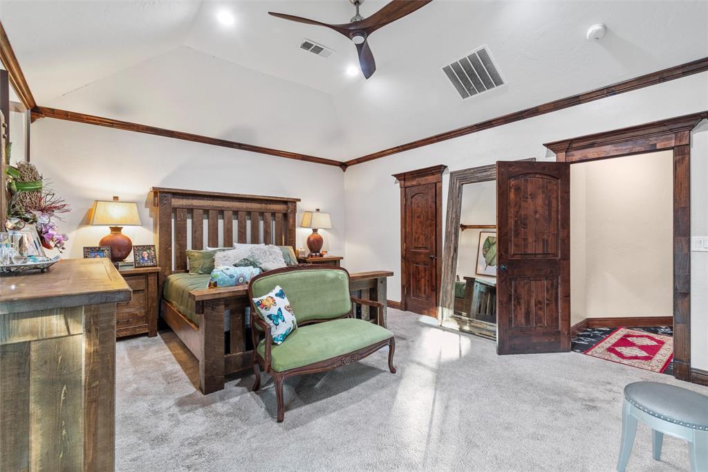 1006 Manning St, Grand Prairie, TX 75051 photo