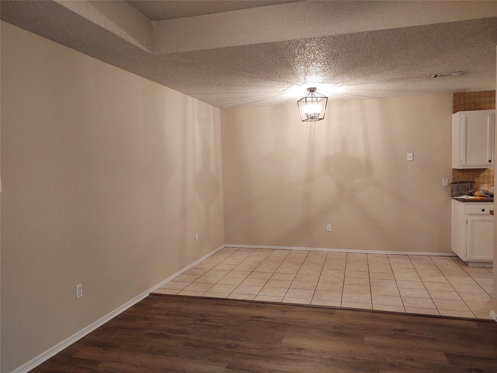 7520 April Ln, North Richland Hills, TX 76182 photo
