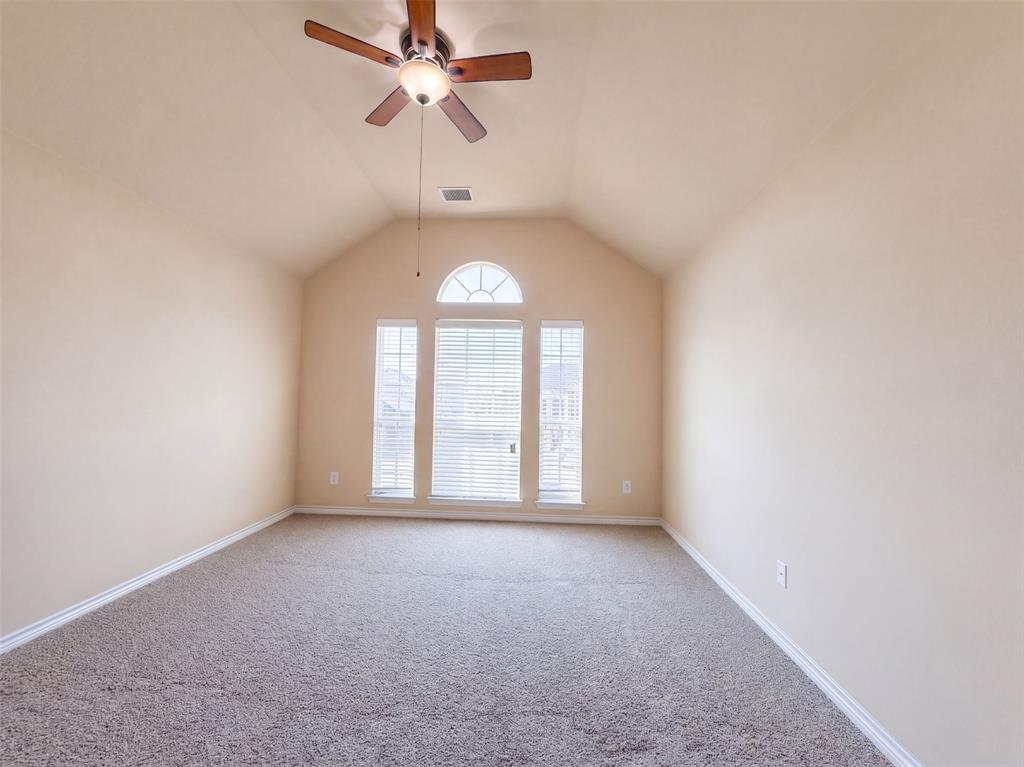 409 Lone Oak Ct, Kennedale, TX 76060 photo
