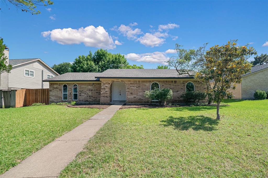 1714 Arvada Dr, Richardson, TX 75081