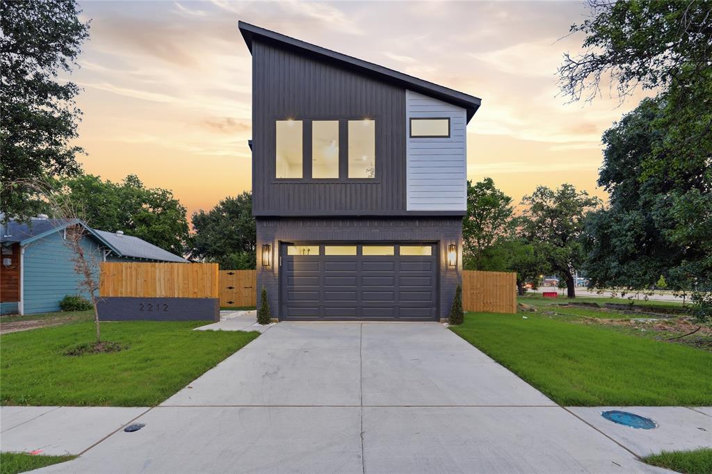 2212 Marburg St, Dallas, TX 75215