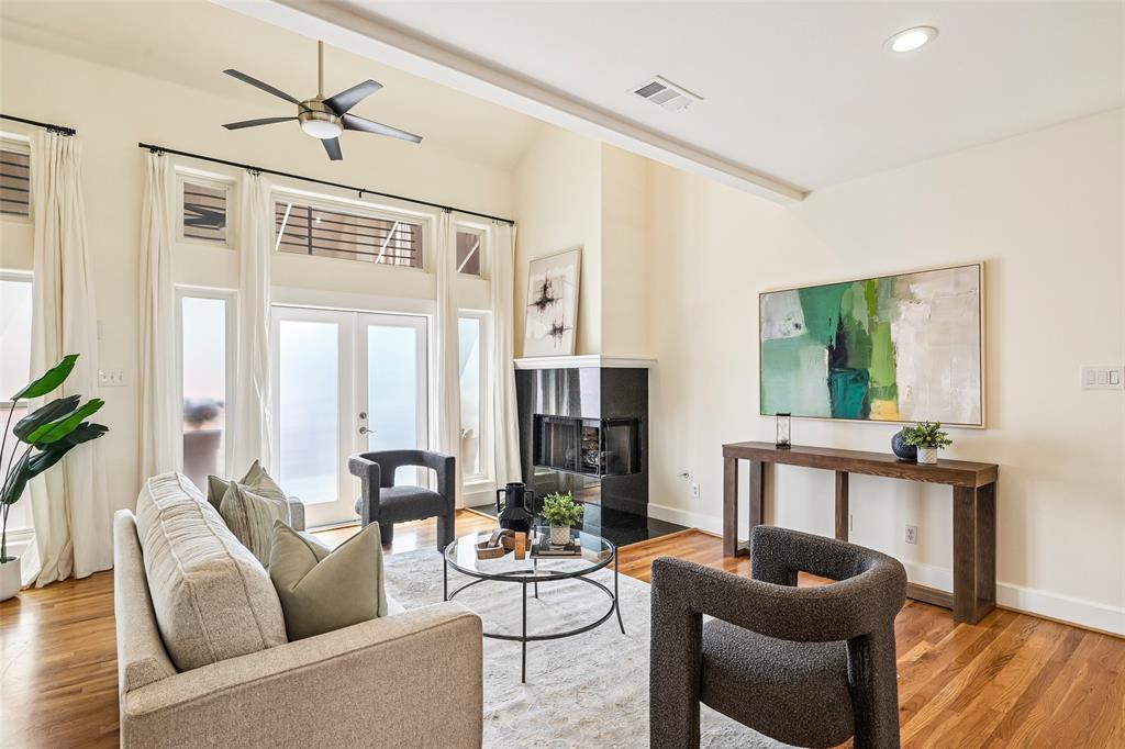 3524 Cedarplaza Ln, Dallas, TX 75209 photo