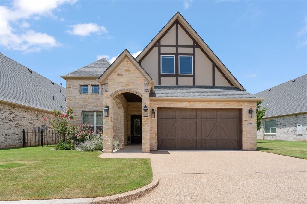 2407 Vineyard Dr, Granbury, TX 76048