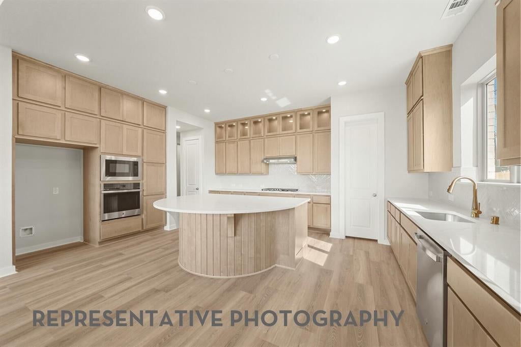 4341 Lamplights Dr, Celina, TX 75078 photo