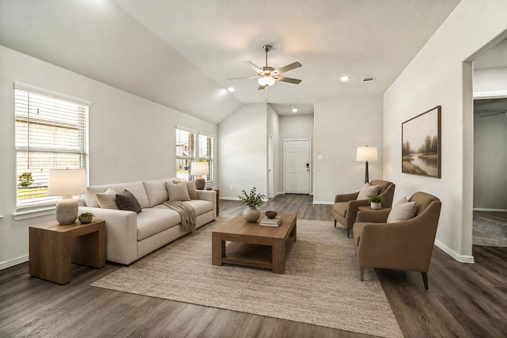 1801 Hazer Ln, Mesquite, TX 75149 photo