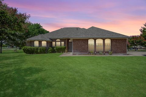 Single Family Residence in Fort Worth TX 7848 Nine Mile Bridge Road.jpg