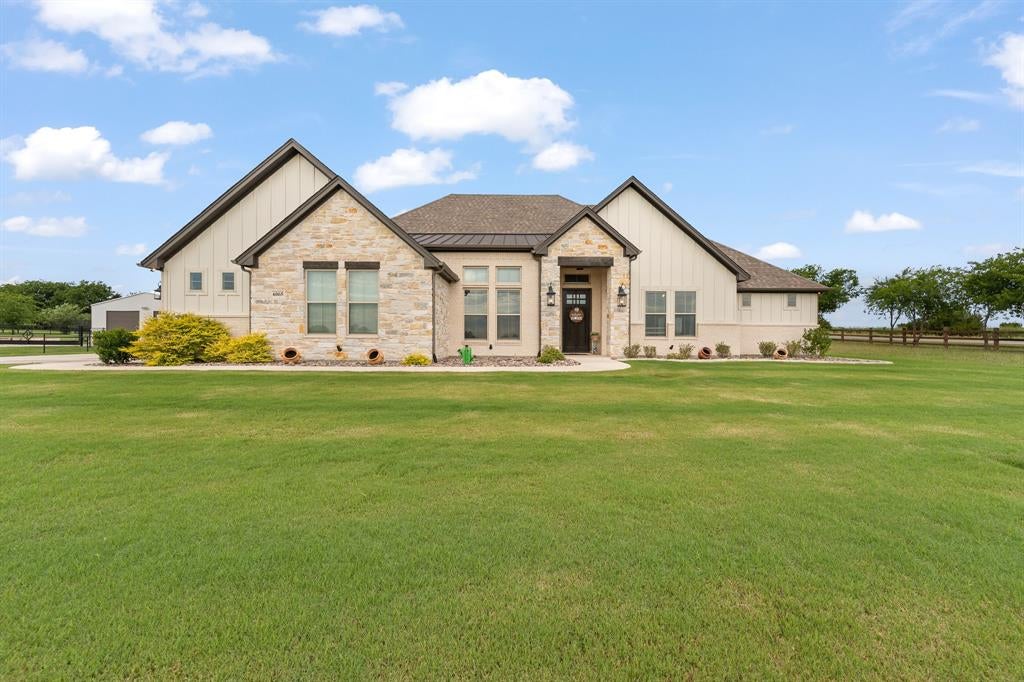 6065 Bella Terra Ln, Godley, TX 76044